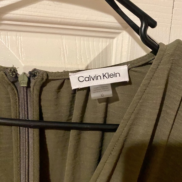 Calvin Klein Romper - Picture 3 of 3